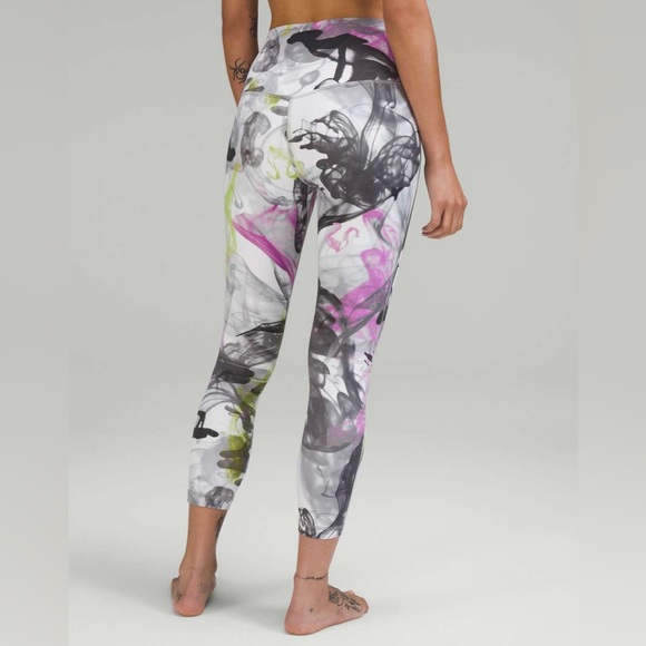 NWT lululemon align tights unicorn throwback 25” (size 6) - Picture 3 of 10
